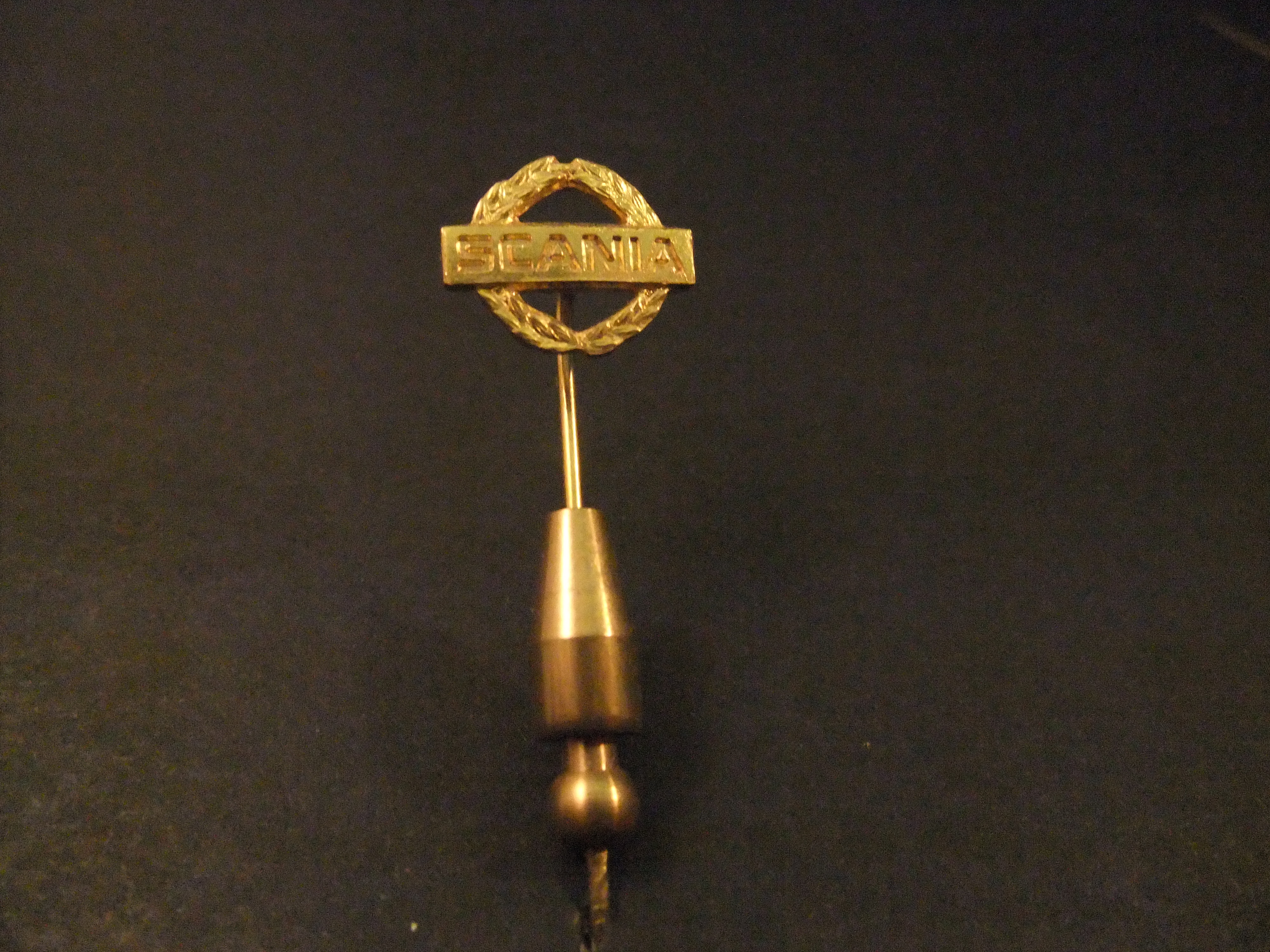 Scania vrachtwagen logo goud-goudkleurig logo